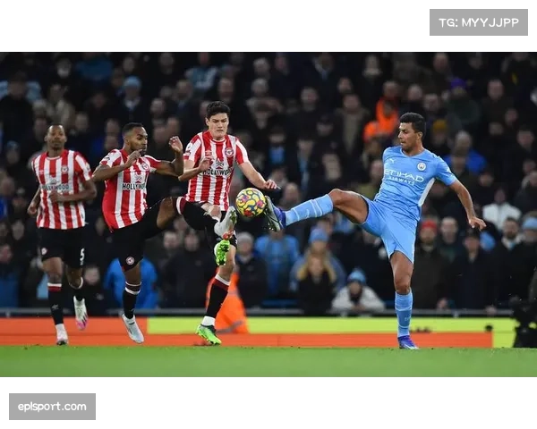 水晶宫0-0战平布伦特福德战术复盘：扎哈缺阵下，球队进攻跑位缺乏层次